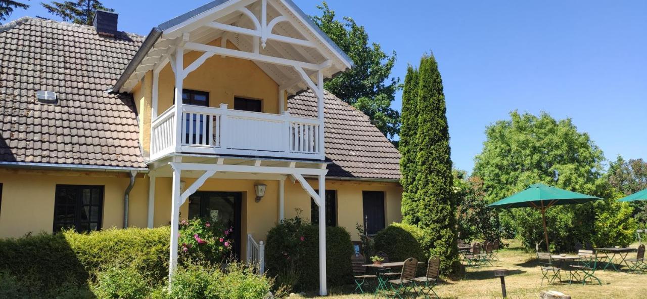 Wirtshaus Neuenkirchen Otel Neuenkirchen auf Rugen Dış mekan fotoğraf